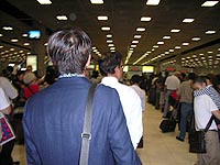スワンナプーム空港・混雑する税関