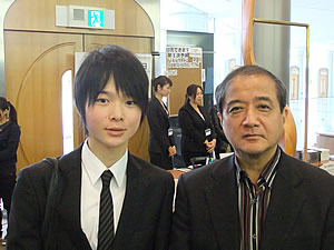 佐藤元洋君と長谷川淳先生