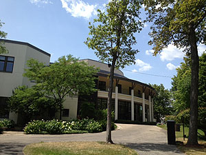 20120705_steansinstitute_building1.jpg