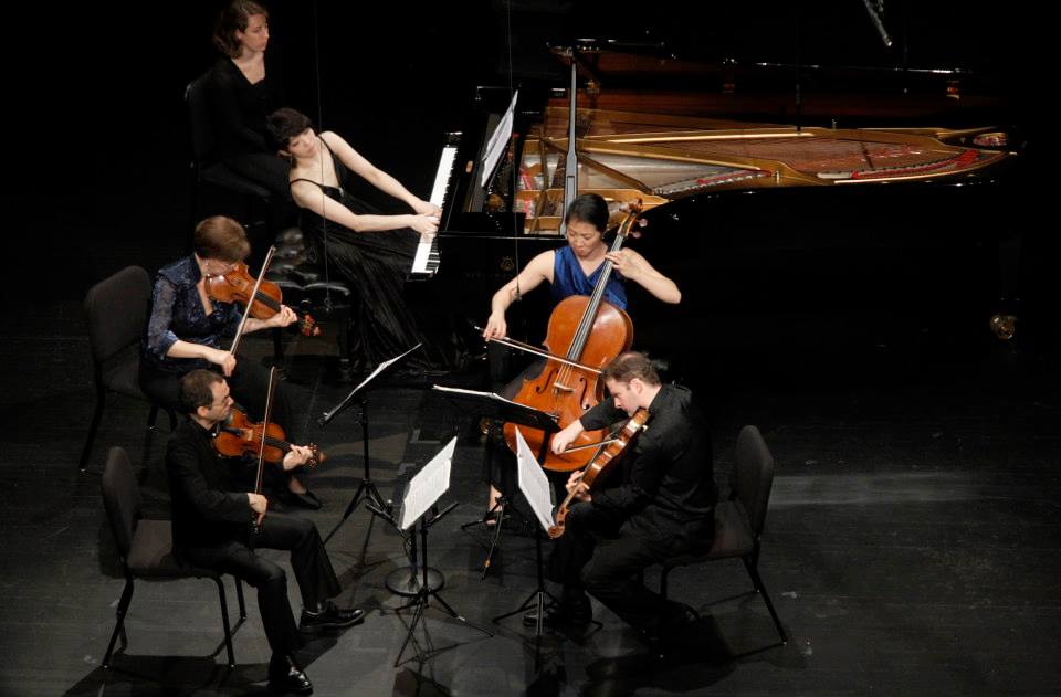 http://www.piano.or.jp/report/04ess/livereport/images/20130603_Claire_%20The%20Cliburn_RalphLauer.jpg