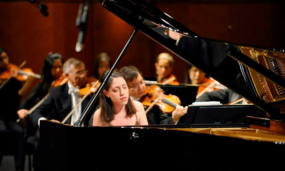 http://www.piano.or.jp/report/04ess/livereport/images/20130606_rana_RalphLauer.jpg